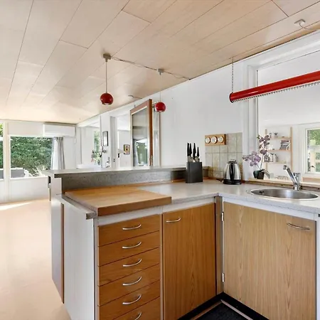 Dom wakacyjny 4709-aakirkeby-boderne-10 *