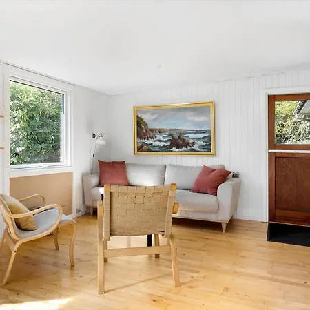 Vakantiehuis 4709-aakirkeby-boderne-10